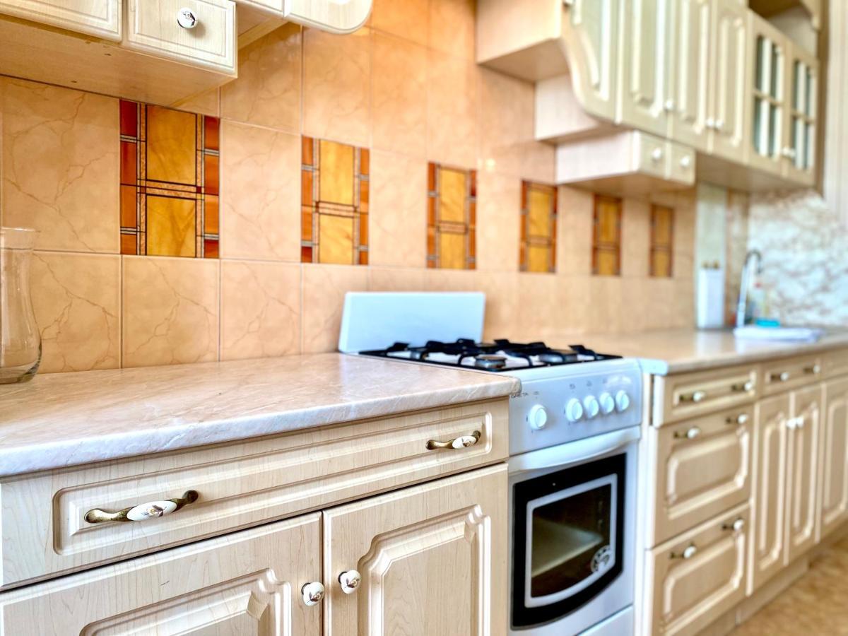 Apartpoltava Елегантна Квартира В Новобудові,Біля Каштанової Алеї, Центр Міста, Звітна Документація Εξωτερικό φωτογραφία
